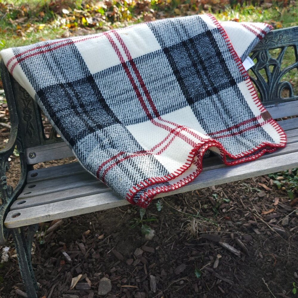 ROOTS CABIN Collection Scarf Shawl Roots Canada Plaid 78" x 27.5" Wrap